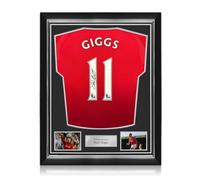 Maglia del Manchester United autografata da Ryan Giggs. Cornice superiore