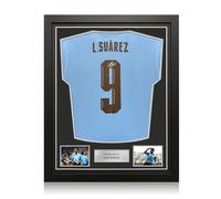 Maglia dell'Uruguay autografata da Luis Suarez. Incorniciata.