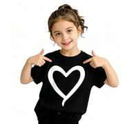 Maglietta da ragazza con grande stampa a forma di cuore. Una semplice maglietta basic per l'asilo, la scuola o come regalo amorevole.