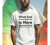 Maglietta Uomo What God Knows About Me Is More Important Than What Others Think About Me Moda Casual Regalo Originale Idea Per Lui Qualità Comfort Stile Everyday Look Acquista Ora L,M,S,XL,XXL,XXXLLet