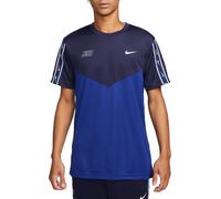 Magliette Nike Sportswear Repeat T-shirt 196152836953 in taglia L EU