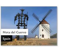 Magnete da frigorifero con mulini a vento e statua di Don Chisciotte nella città di Mota Del Cuervo, in Spagna