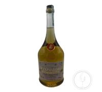 Magnoberta - Grappa Piemontese Moscato Riserva Raspo d'Oro 1,5 lt. MAGNUM