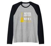Mai Sottovalutare Un Vecchio con Un Ukulele, Divertente Maglia con Maniche Raglan