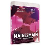 Main dans la main