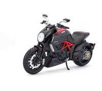 Maisto 5-11023 Motocicletta Modello Ducati Diavel Carbonio (Nero-Rosso, Scala 1: