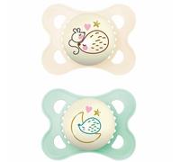 MAM Ciucci da notte originali, 0-6 mesi, confezione da 2, si illuminano al buio, forniti in custodia sterilizzatore per ciuccio, accessori per neonati per neonati, color crema (vari motivi)