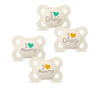 MAM, ciuccio in silicone "Skin Soft", con frase in lingua inglese "I love mummy & daddy", adatto per neonati da 0 a 6 mesi Set da 4 ciucci per bambino, incluse 2 scatole sterili per il trasporto.