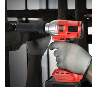 Manicotto da parete sottile design per un facile accesso in spazi stretti e pass