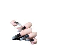 Manicure for il miglioramento del temperamento, foto del prodotto finito for manicure sfumata nera sulla guancia del vento scuro che indossa una toppa for unghie staccabile.(M)
