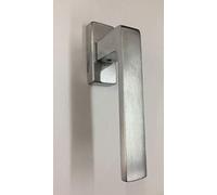 Maniglia cremonese DRY KEEP 7X42 per finestre modello SPIGOLA QUADRO CON BOCCOLE in maritech cromo satinato