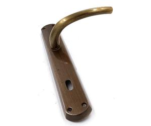 MANIGLIA GPB MILENA PLACCA 8X90 BRONZATO - Ferrero Ferramenta