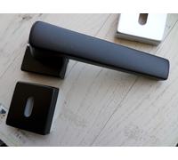 Maniglie Ghidini acciaio bianche o nere moderne bocchetta 50mm quadra