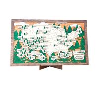 Mappa turistica dei parchi nazionali in legno con alberi, da appendere alla