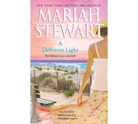 Mariah Stewart A Different Light (Tascabile)