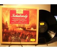 MARTHA ARGERICH / ROYAL PHILHARMONIC ORCHESTRA - CHARLES DUTOIT - GROSSE KOMPONISTEN UND IHRE MUSIK - TSCHAIKOWSKY - KLAVIERKONZERT NR.1 B-MOLL OP.23 / FANTASIE-OUVERTÜRE ROMEO UND JULIA - DEUTSCHE GRAMMOPHON - VINYL