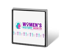 Marzo è il mese della storia delle donne. Spille quadrate, spille da bavero, bottoni smaltati, decorazioni per feste.