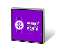 Marzo è il mese della storia delle donne. Spille quadrate, spille da bavero, bottoni smaltati, decorazioni per feste.