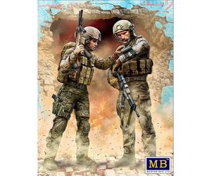 Master Box MB24068 - 1:24 Serie Moderna Di Guerra, Kit N.1 - Nuovo