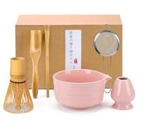 Matcha Kit, Matcha Set da 6 Pezzi con Frusta, Ciotola, Filtro, 2 Cucchiaio e Supporto in Ceramica, Set Matcha Ideale per la Preparazione del Tè Matcha (Rosa)
