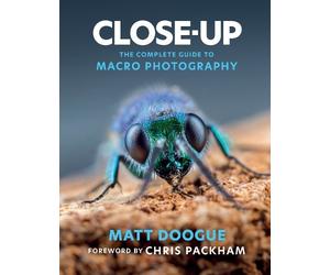 Matt Doogue Close-Up (Tascabile)