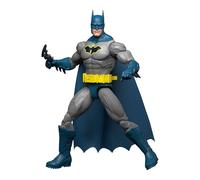 Mattel DC Premier - Batman, action figure del Cavaliere Oscuro con 22 punti di articolazione, mantello in tessuto con supporto per armi e accessori inclusi, JMD95