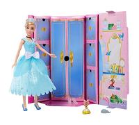 Mattel Disney Princess - Cenerentola, bambola con 12 abiti e accessori a sorpresa, personaggio amico incluso, look ispirato al film Disney, giocattolo per bambini, 3+ anni, JCR96
