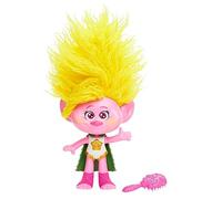 Mattel Trolls 3 - Tutti Insieme - Viva Capelli Arcobaleno Musicale, bambola con musica, luci e suoni, pettine incuso, look ispirato al film, giocattolo per bambini, 3+ anni, HNF21