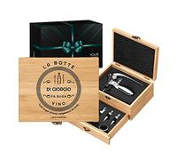 Maverton Accessori da vino La Dedica - Kit da Sommelier Personalizzato - Scatola in legno di bambù + 8 pezzi di Accessori Vino - regalo uomo - La botte