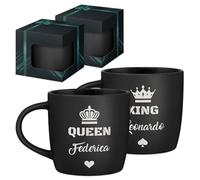 Maverton Set di 2 Tazze Colazione - Due Tazze Personalizzate in Ceramica Nere Opache - Tazzine Caffe per Coppia con Dedica Incisa - Idee Regalo Fidanzato Anniversario Genitori
