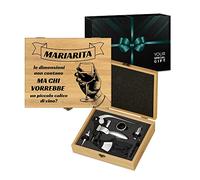 Maverton Set di Accessori da Vino Deluxe - Kit Cavatappi da Vino Personalizzato - Scatola in Legno di bambù + 8 Pezzi di Accessori Vino - Regalo Donna - Un Piccolo Calice