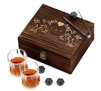 Maverton Set di Pietre da Whisky - in un cofanetto di legno con incisione personalizzata - 8 cubetti di ghiaccio + 2 bicchieri - riutilizzabili - in granito - idea regalo per coppia - coppia felice