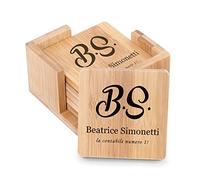 Maverton Sottobicchieri in bambù - con incisione personalizzata - 7,7cm x 7,7cm - completo da 6 pezzi - quadrati - pensiero speciale per la donna - le iniziali