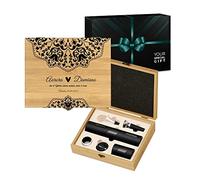 Maverton Stappa Bottiglie Elettrico - Set Accessori Vino + Cavatappi Birra - da 6 Pezzi - Personalizzato a Stampa - Scatola in Legno di bambù - 27x22x7 cm - per Le Coppie - Cuoricino