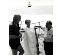 Max Von Sydow & Julie Andrews [1020970] 8x10 Foto (Altre Misure Disponibile)