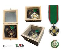 Medaglia Scatola Regalo in Legno con Pin Set Medaglie + Pins Cavaliere Ufficiale