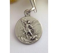 I G J Medaglietta di San Michele Arcangelo In Argento Massiccio 925 millesimi