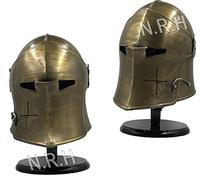 Medievale Ottone Antico Barbuta Casco Cavaliere Templare Crociato Armatura W/supporto in legno Costume Halloween