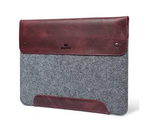 MegaGear Custodia in Vera Pelle e Pile Compatibile con MacBook Pro 16 e MacBook Air 15-15.5 (M5, M4, M3, M2, M1) - Modelli 2020-2026 - Bordeaux