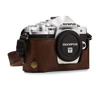 MegaGear Ever Ready - Mezza custodia in pelle per fotocamera compatibile con Olympus OM-D E-M10 Mark III