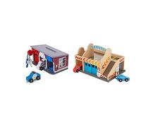 Melissa & Doug- Garage Con Veicoli In Legno, Multicolore, 4607 & Garage Con Stazione Di Servizio In Legno, Multicolore, 9271