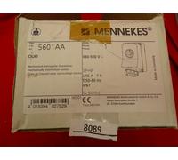 Mennekes 5601AA Doppio 16A 4polig 7h 500V IP67 Presa a Muro - Cee Interruttore