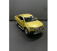 Mercedes-Benz x-Class Giallo Kinsmart Auto Giocattolo Modello 1/42 Scala