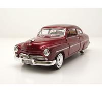 Mercury Coupè 1949 Rosso Metallico Modellino Auto 1:24 MotorMax