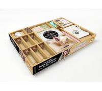 Mes petites fioles magiques avec Arlette Grimm: Coffret avec 6 fioles en verre, 1 sceau, 1 bâton de cire, des cristaux de quartz rose et de jade vert, 12 cartes, des étiquettes et un livret