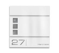 Metzler Cassetta Postale “Cube” Bianca RAL 9016 - Nome & numero incisi al laser - Cassetta postale da parete dal design moderno con vano portagiornali e finestre - 37 × 37 × 10,5 cm
