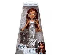 Bratz Charmz Yasmin - Bambola fashion con braccialetto con charm collezionabile, include abbigliamento e accessori, fornita in una confezione da esposizione, da personalizzare e collezionare