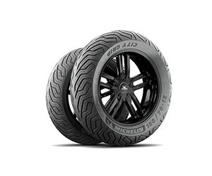 Michelin 74184 Pneumatico 140/70 -16 65S City Grip 2 Tl