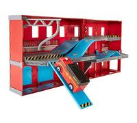 Micro Machines MMW0033 - Set da gioco con nucleo di incendio, espandibile e collegabile ad altri set di mm, include un esclusivo veicolo per raccogliere tutti