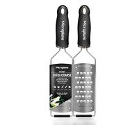 Microplane Grattugia da cucina Lama ultra spessa Acciaio inossidabile Nera Serie Gourmet ideale per Patata, Zucchina, Carota, Mela, Cavolo e Formaggio